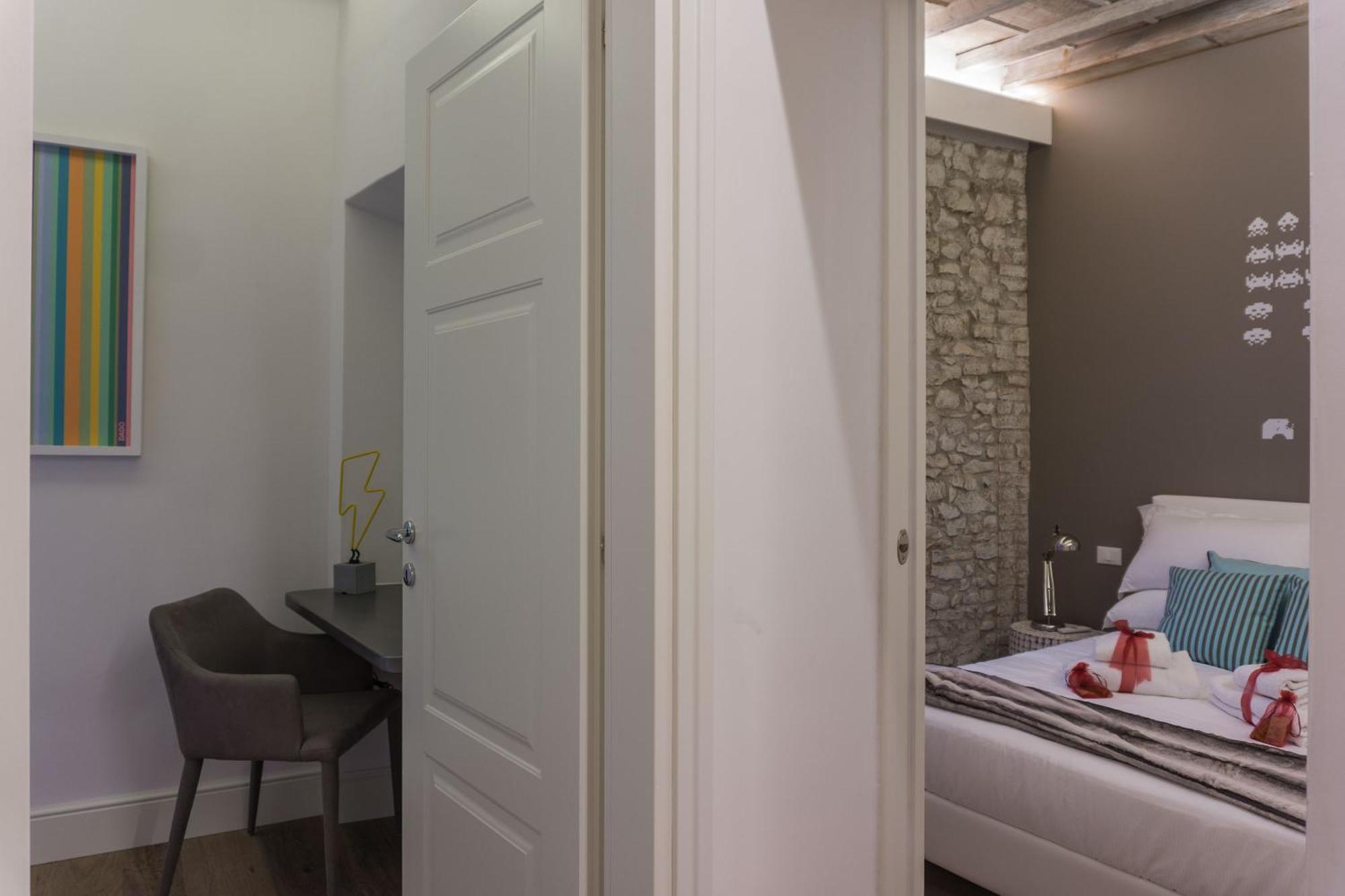Rose - Santo Spirito District Apartamento