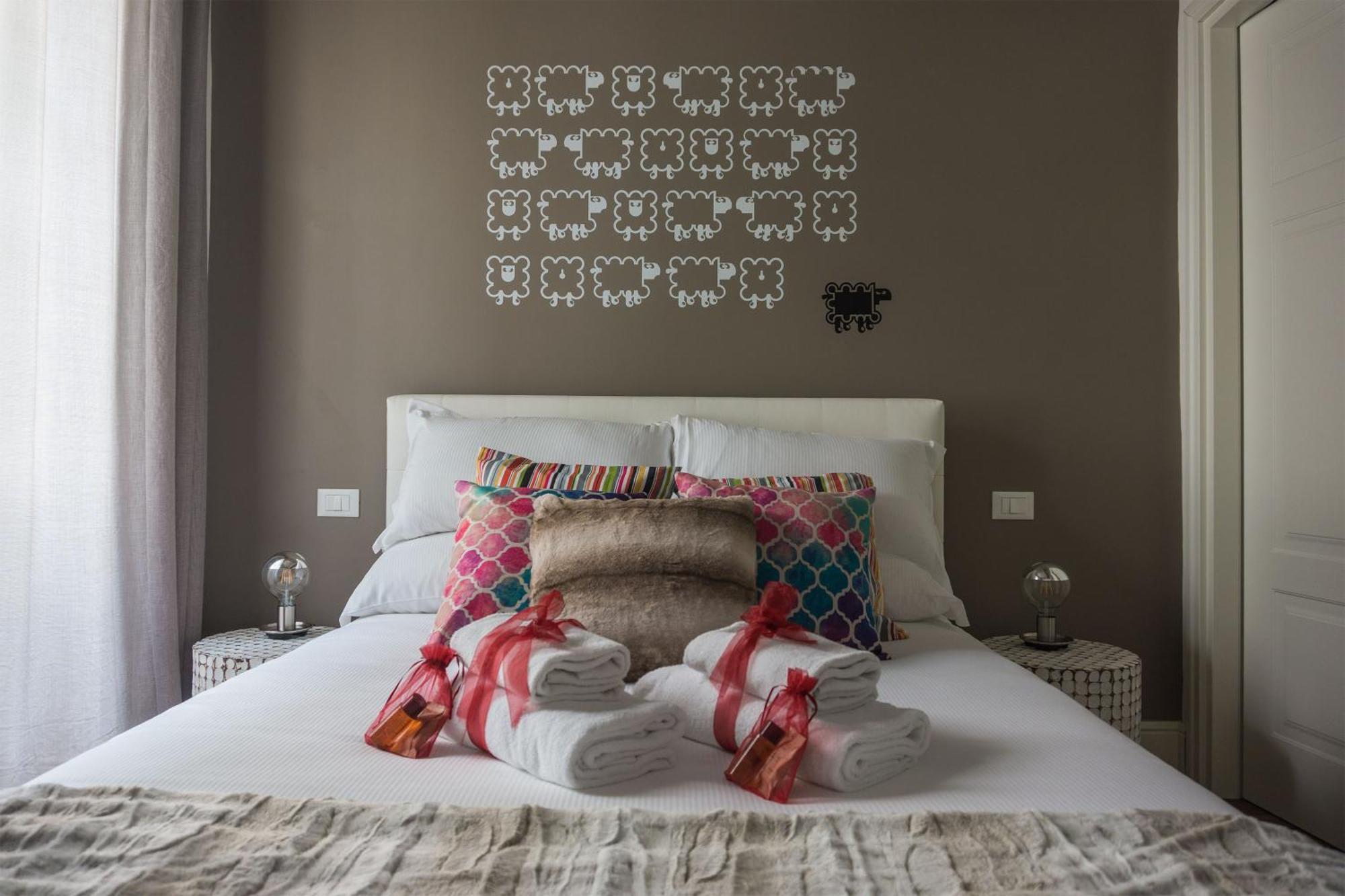 Rose - Santo Spirito District Apartment Florence